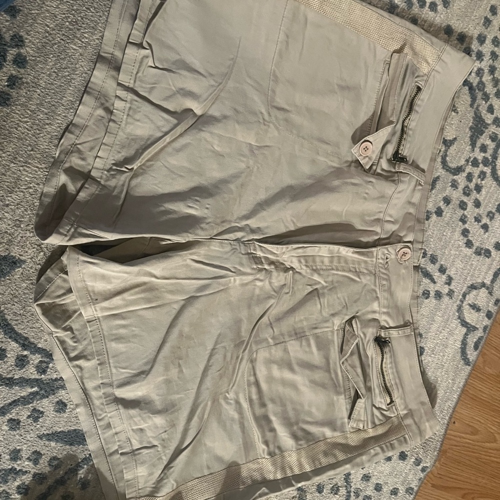 Crest Jeans Light Tan Shorts